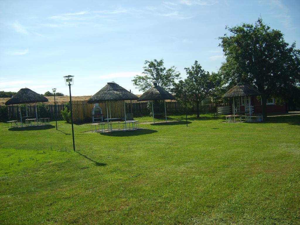 Hotel Am Gothensee هيرينجسدورف المظهر الخارجي الصورة